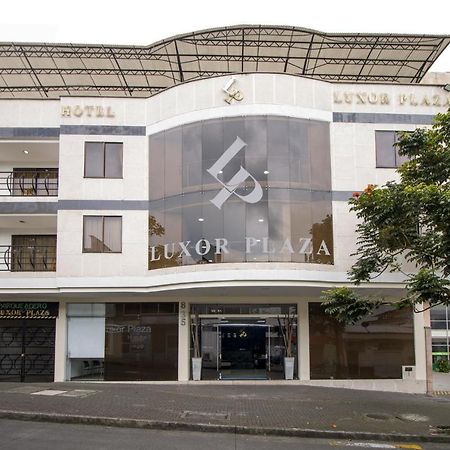 Hotel Luxor Pereira Eksteriør bilde