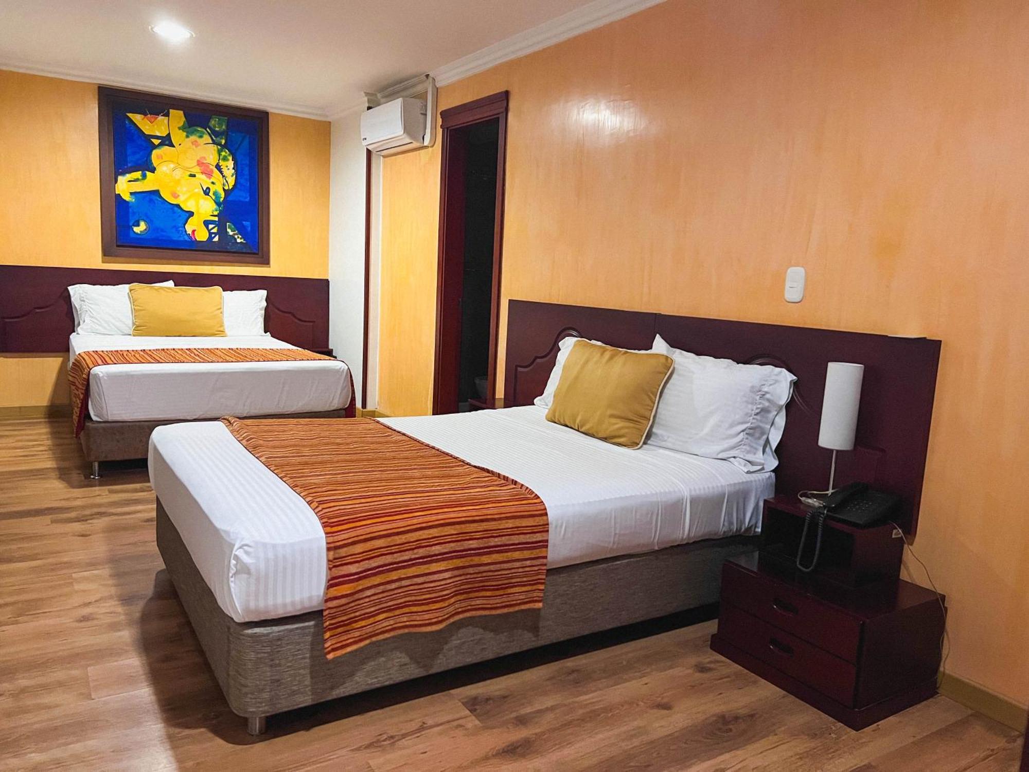 Hotel Luxor Pereira Eksteriør bilde